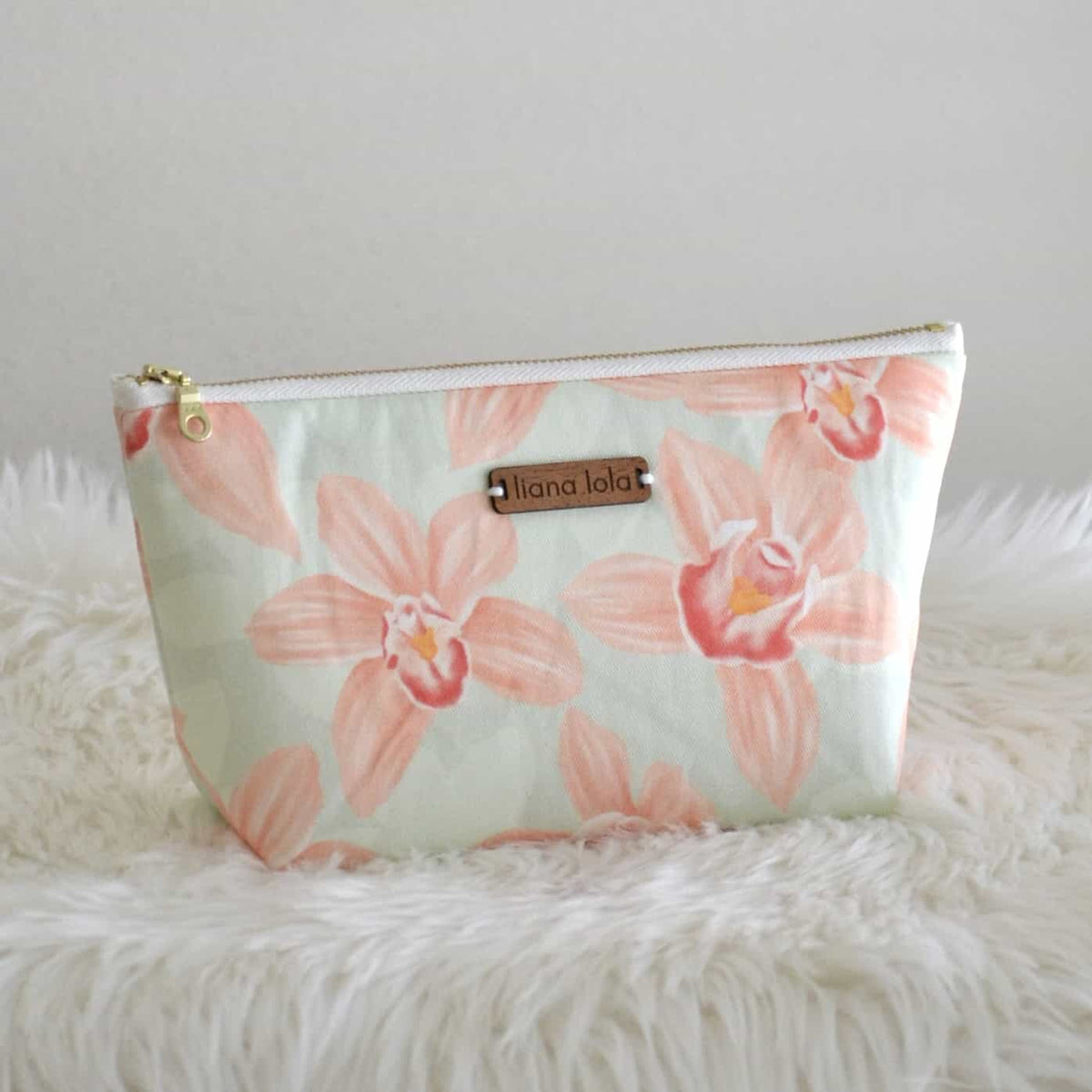 Accessory Pouch - Orchid v4 Green – liana lola